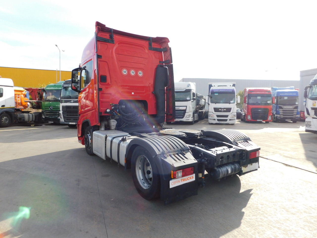 Ford F max ll 4x2 scab e6 12tx2620 - Tracteur routier: photos 4 Ford F max ll 4x2 scab e6 12tx2620 - Tracteur routier: photos 4