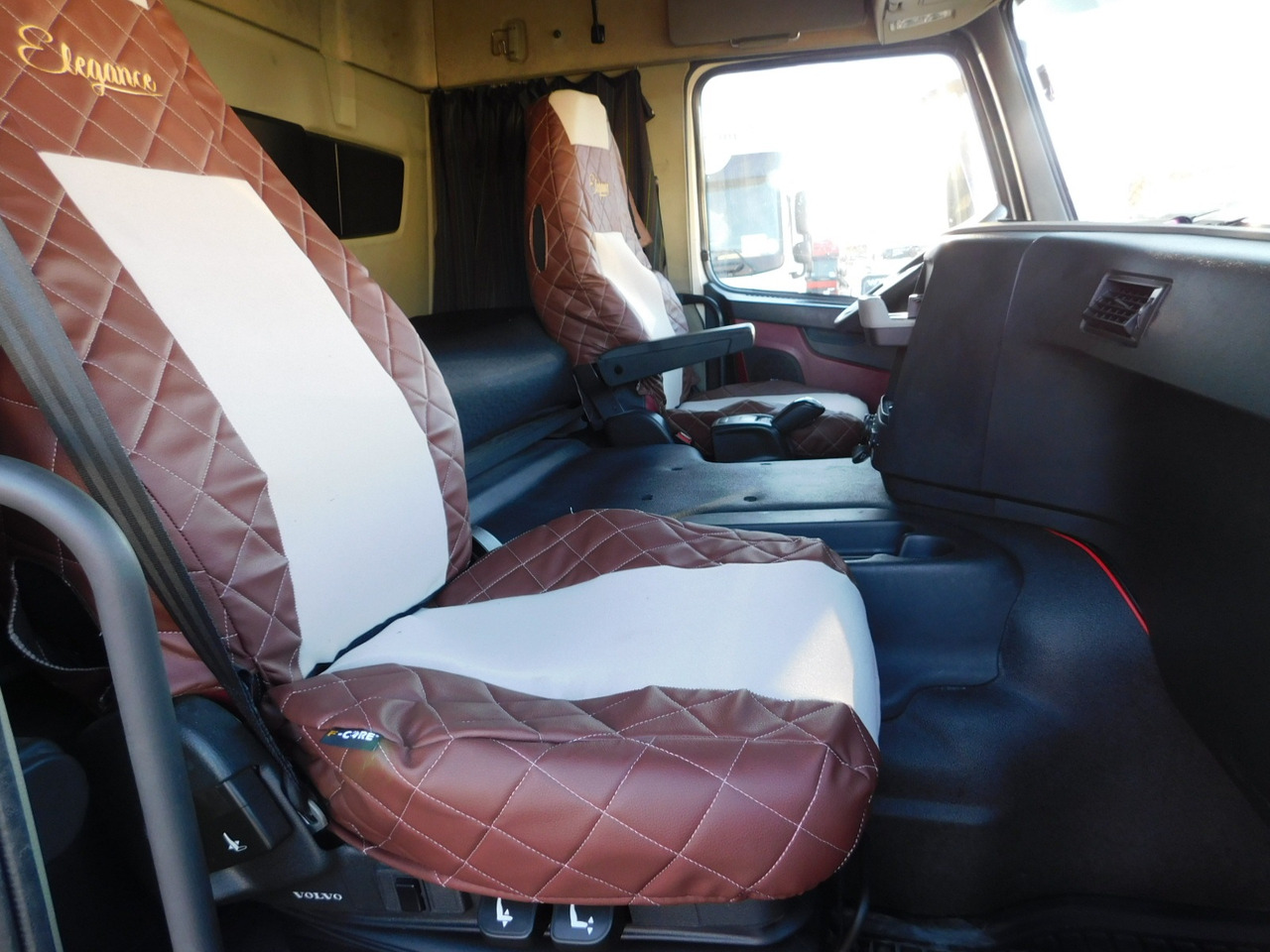 Volvo Fm 450 - Tracteur routier: photos 5 Volvo Fm 450 - Tracteur routier: photos 5