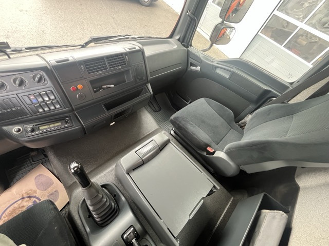 MAN TGL 12.220 4x2 BB Kipper Kran Euro5 AHK - Camion benne, Camion grue: photos 3 MAN TGL 12.220 4x2 BB Kipper Kran Euro5 AHK - Camion benne, Camion grue: photos 3