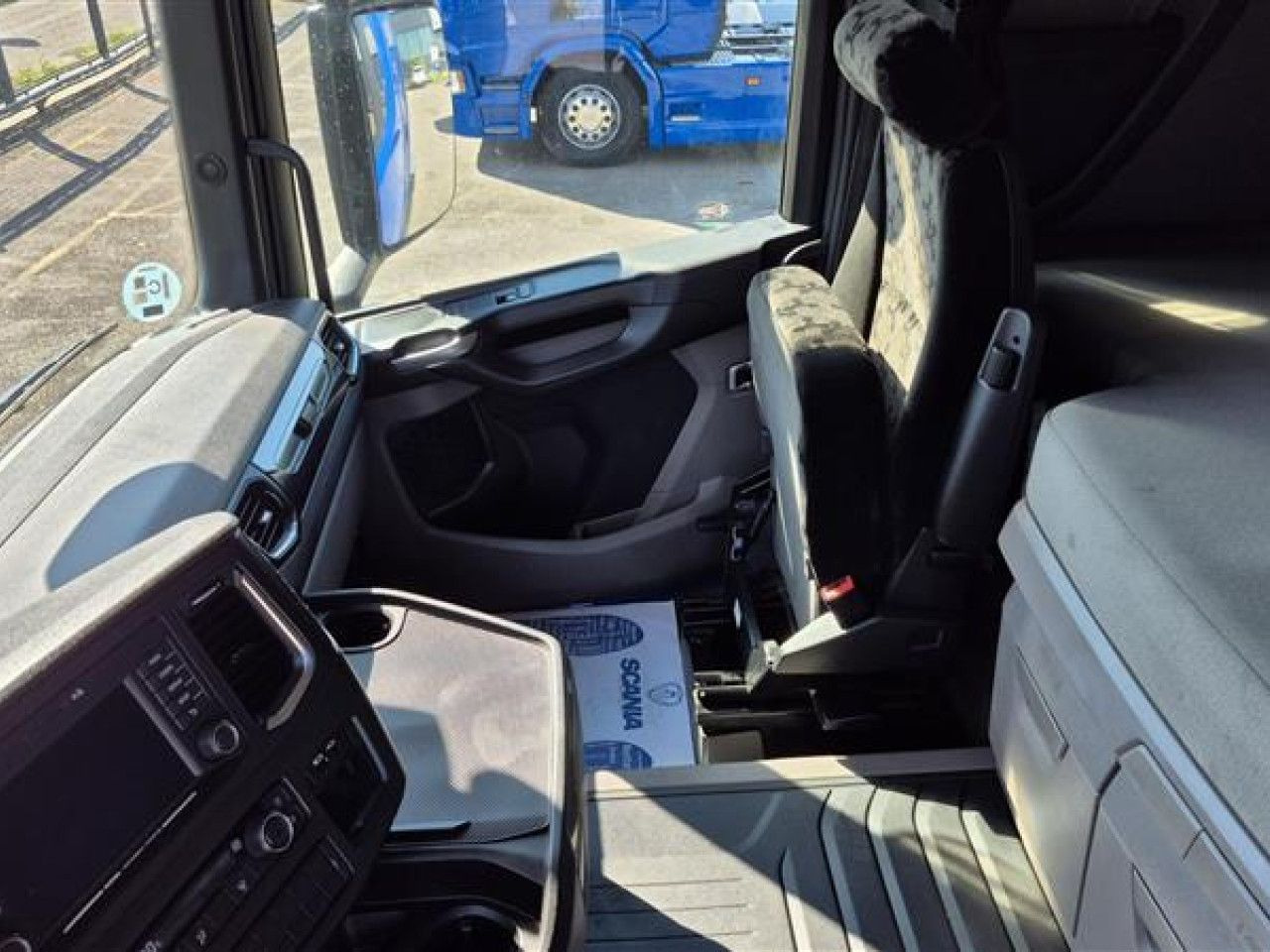 Scania R 450 - Tracteur routier: photos 5 Scania R 450 - Tracteur routier: photos 5