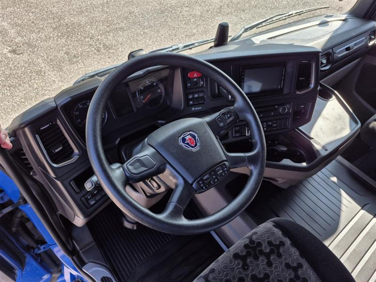 Scania R 450 - Tracteur routier: photos 4 Scania R 450 - Tracteur routier: photos 4