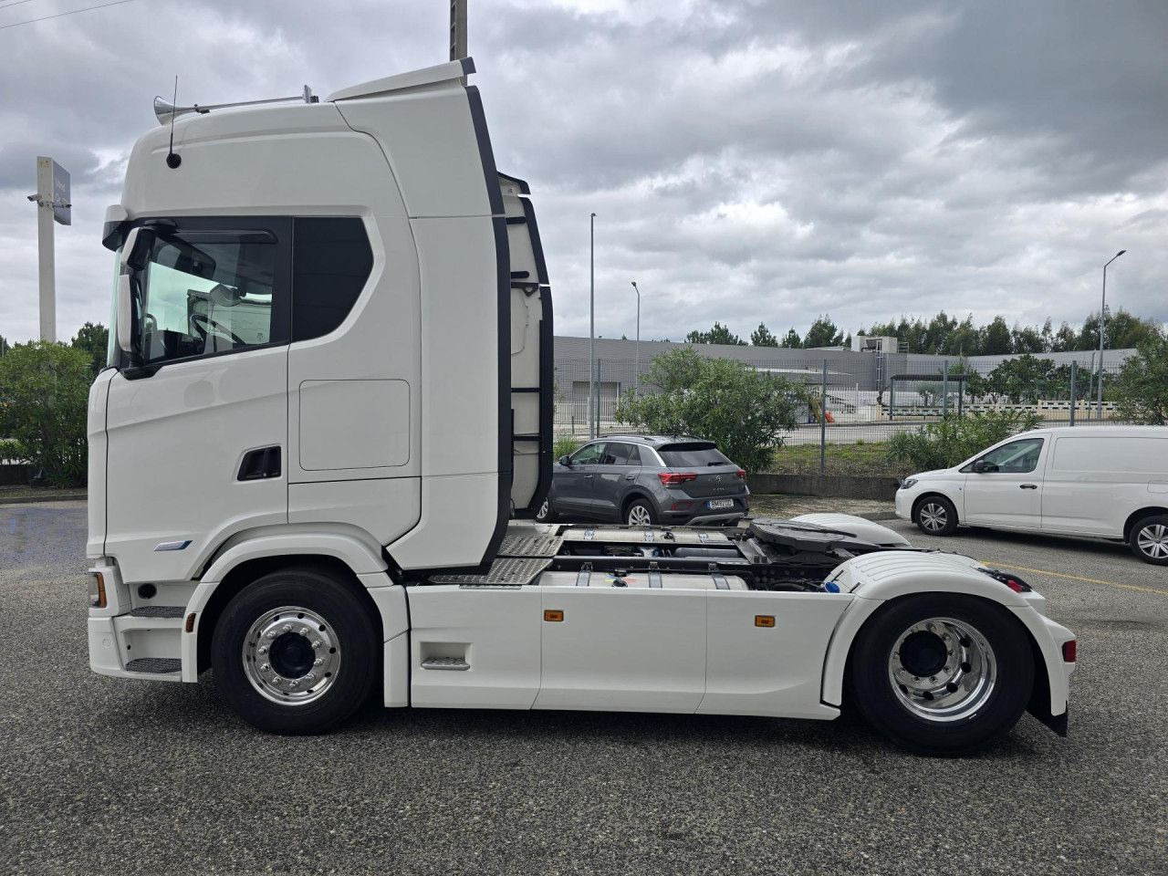 Scania S 560 - Tracteur routier: photos 4 Scania S 560 - Tracteur routier: photos 4