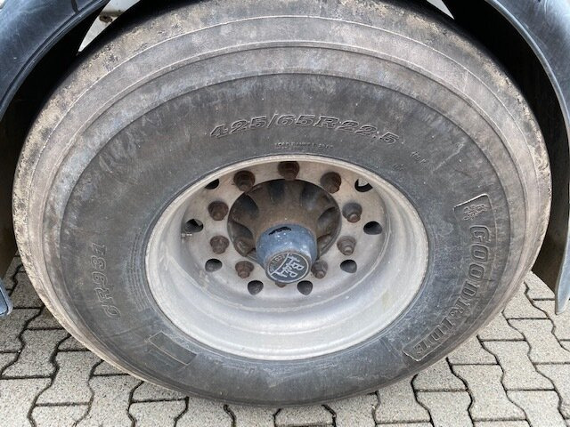 10/5/F/ZA-1800 KARRENA Betonmischer ca. 10m³ 10/5/F/ZA-1800 KARRENA Betonmischer ca. 10m³, Liftachse - Semi-remorque malaxeur: photos 5 10/5/F/ZA-1800 KARRENA Betonmischer ca. 10m³ 10/5/F/ZA-1800 KARRENA Betonmischer ca. 10m³, Liftachse - Semi-remorque malaxeur: photos 5