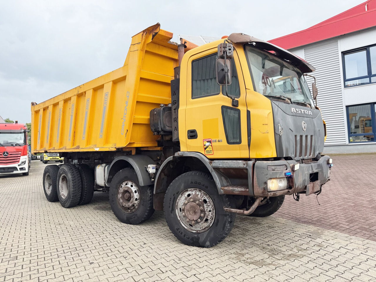 Tombereau ASTRA HHD8 86.48-80 8x6 ASTRA HHD8 86.48-80 8x6 Mulde ca. 24m³: photos 10