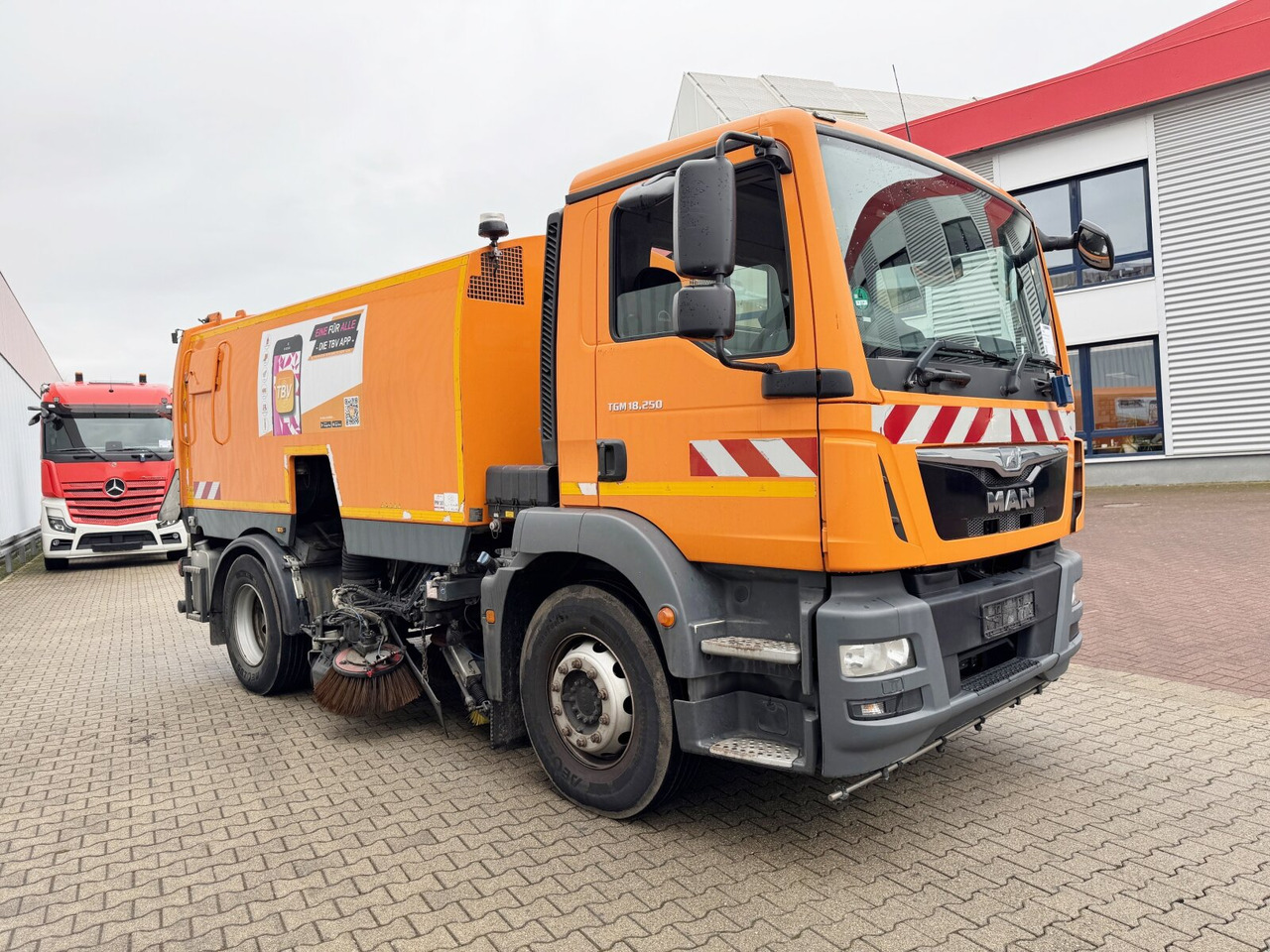 Camion MAN TGM 18.250 4X2 BB TGM 18.250 4X2 BB, Kehrmaschine Brock SL200/2: photos 10