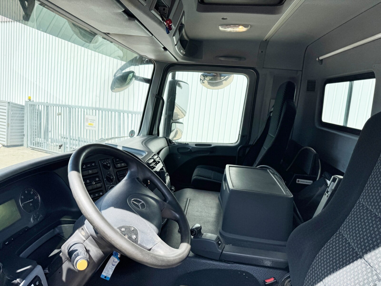 Mercedes-Benz Actros 2541 L 6x2 Actros 2541 L 6x2, Müller Saug-/Spülwagen ca. 12m³, Widi-Platte, Lift-/Lenkachse en leasing occasion Mercedes-Benz Actros 2541 L 6x2 Actros 2541 L 6x2, Müller Saug-/Spülwagen ca. 12m³, Widi-Platte, Lift-/Lenkachse: photos 7