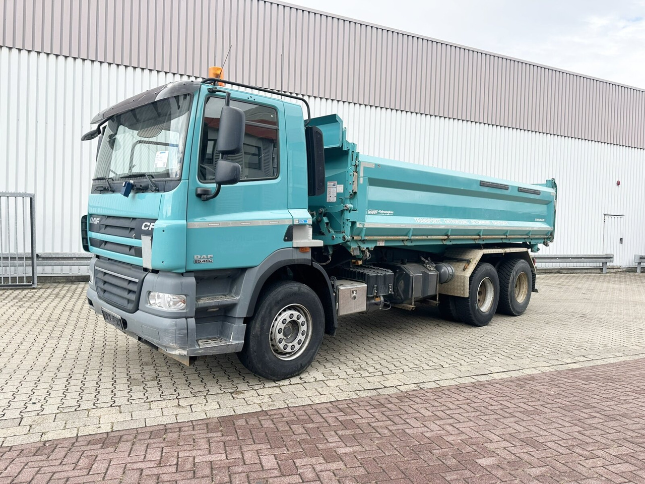 DAF CF 85.460 6x4 CF 85.460 6x4, Bordmatik links - Camion benne: photos 1 DAF CF 85.460 6x4 CF 85.460 6x4, Bordmatik links - Camion benne: photos 1
