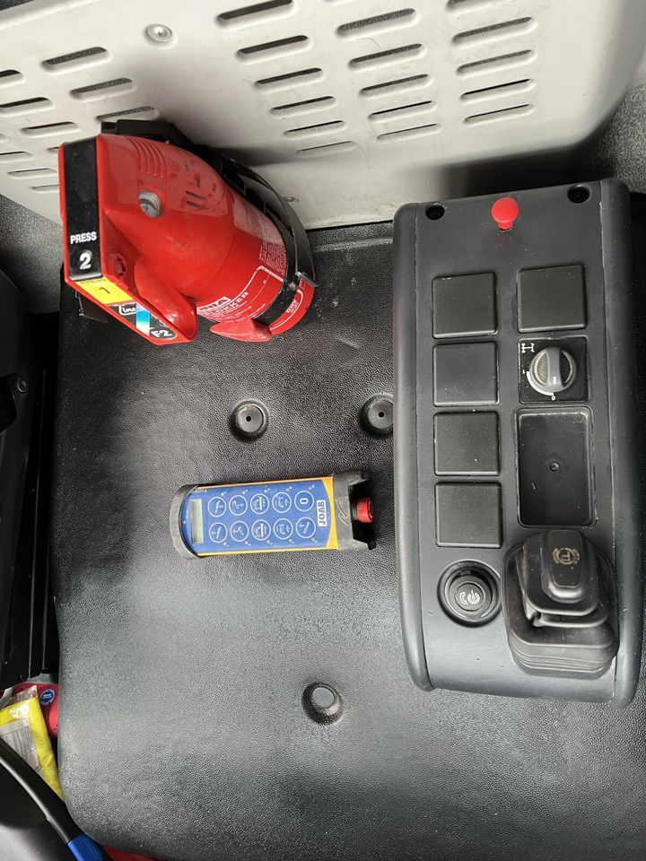 EuroCargo ML190EL32 4x2 EuroCargo ML190EL32 4x2 - Camion benne: photos 5 EuroCargo ML190EL32 4x2 EuroCargo ML190EL32 4x2 - Camion benne: photos 5