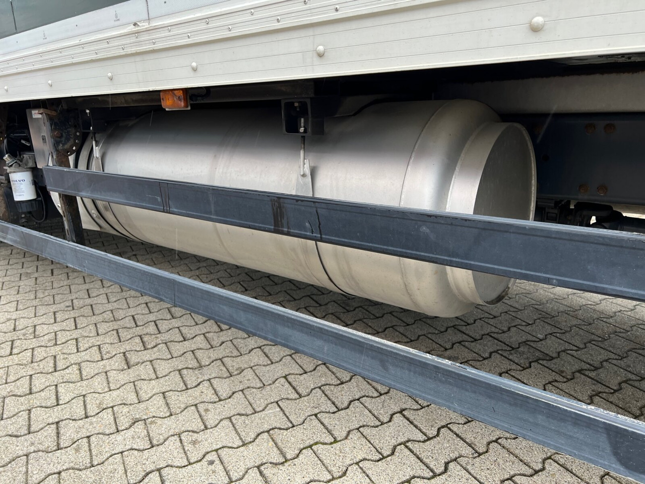 FE 280 4x2 FE 280 4x2, Stickstoffkühler/Nitrogen-Freezer/LBW MBB - Camion frigorifique: photos 3 FE 280 4x2 FE 280 4x2, Stickstoffkühler/Nitrogen-Freezer/LBW MBB - Camion frigorifique: photos 3