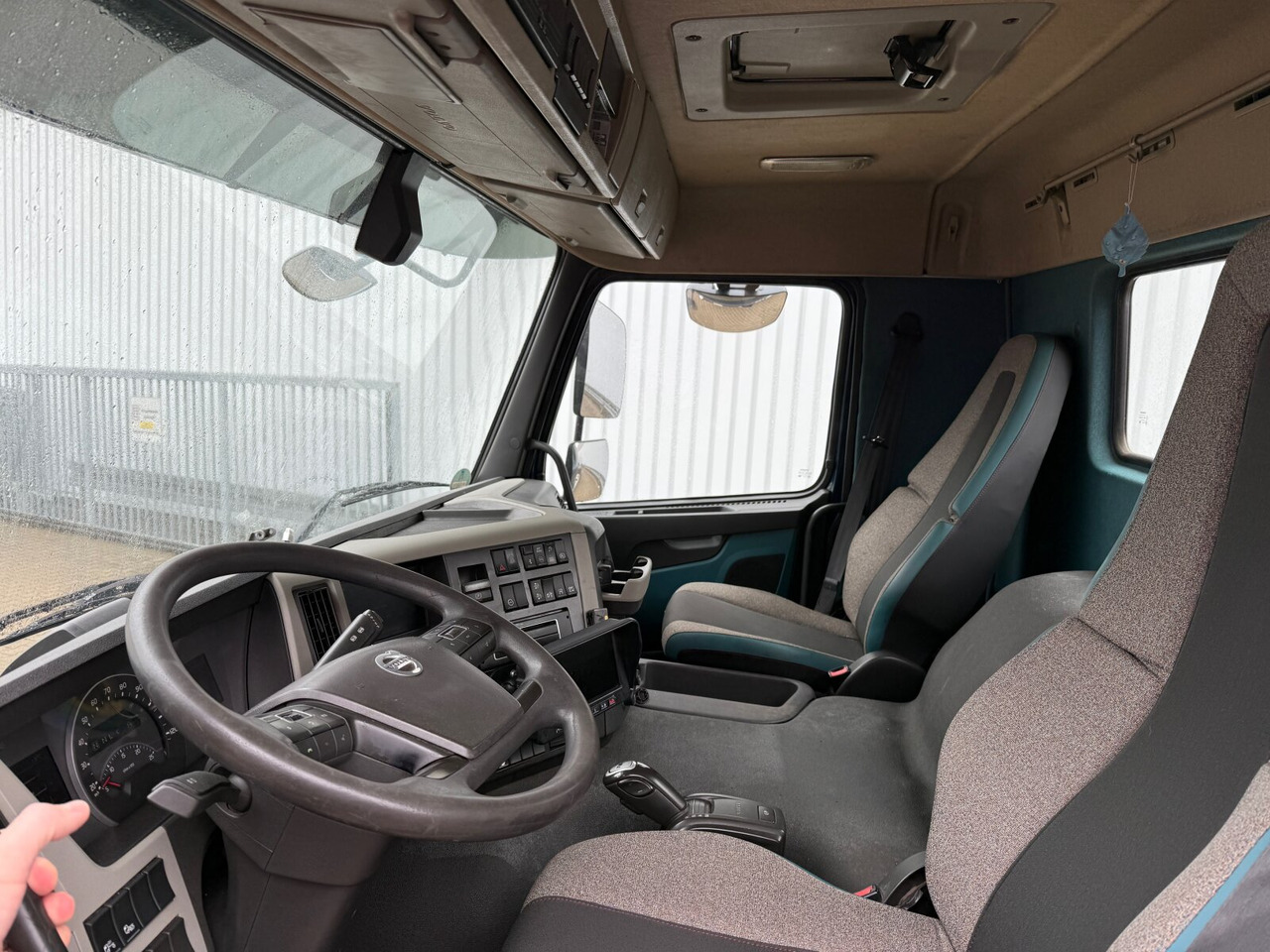 FM 370/410 6x2 FM 370/410 6x2, Lenk-/Liftachse - Camion ampliroll: photos 2 FM 370/410 6x2 FM 370/410 6x2, Lenk-/Liftachse - Camion ampliroll: photos 2