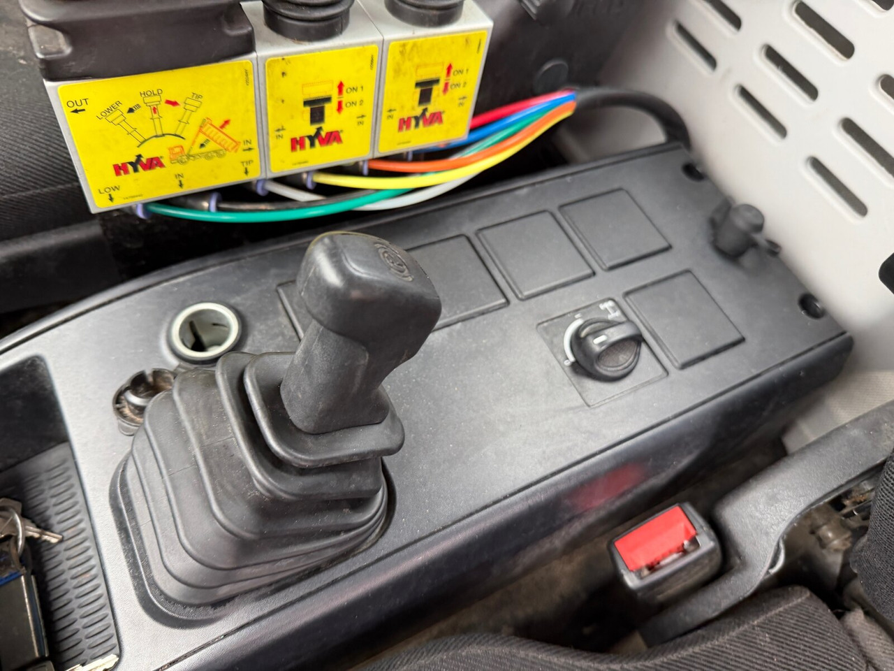 Iveco EuroCargo ML120E22 4x2 EuroCargo ML120E22 4x2, City-Abroller - Camion ampliroll: photos 5 Iveco EuroCargo ML120E22 4x2 EuroCargo ML120E22 4x2, City-Abroller - Camion ampliroll: photos 5