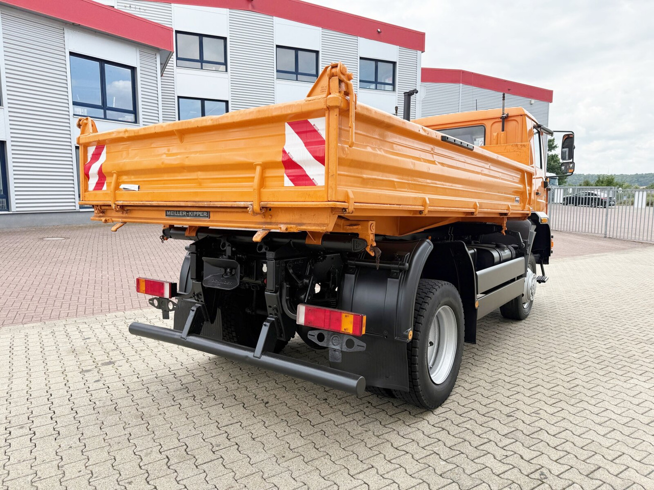 Camion benne MAN 14.225 LAK 4x4 BB 14.225 LAK 4x4 BB, Winterdienstausstattung: photos 12