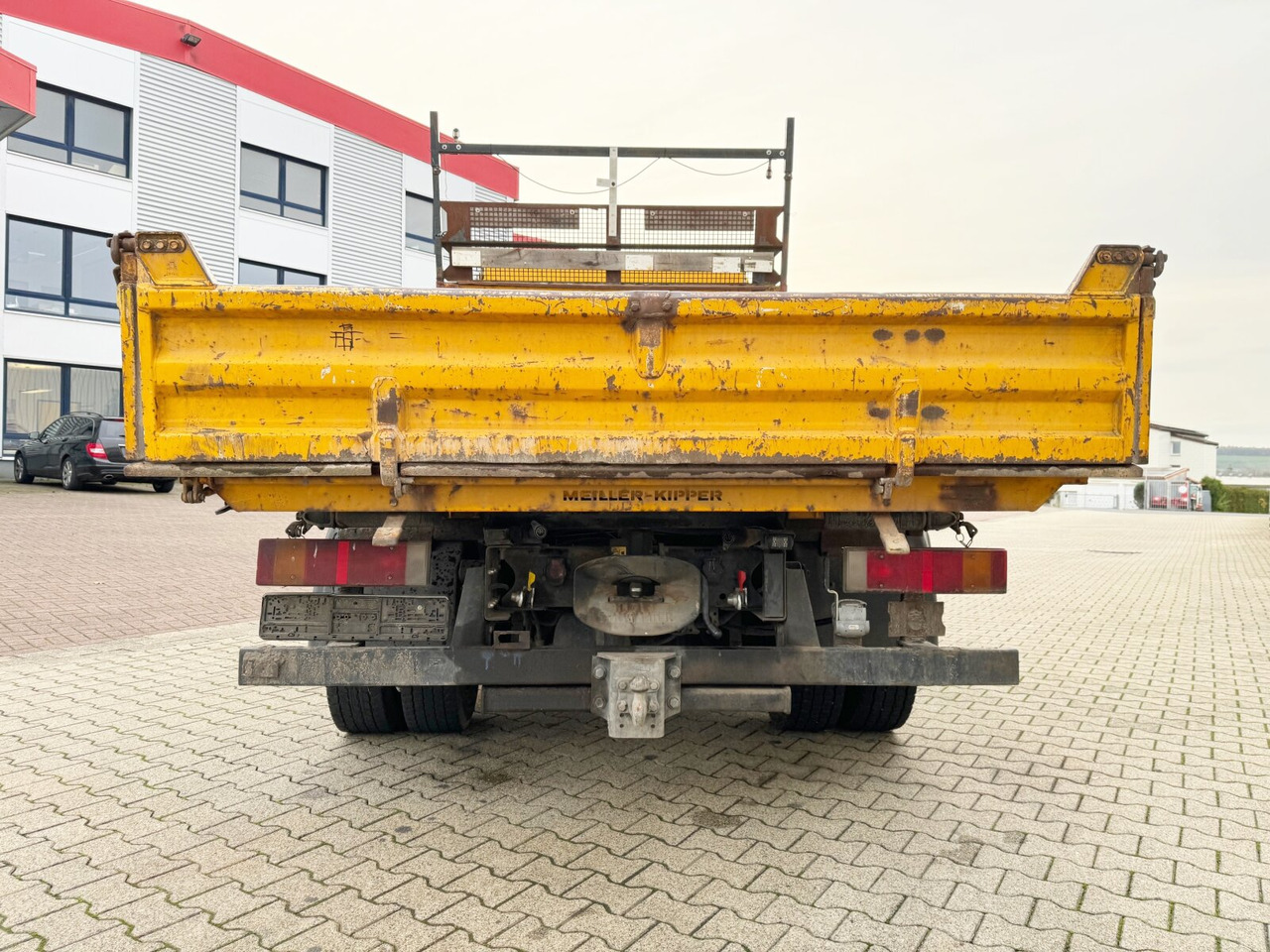 MAN LE 8.180 4X2 BB Doka LE 8.180 4X2 BB Doka, 2x AHK en leasing occasion MAN LE 8.180 4X2 BB Doka LE 8.180 4X2 BB Doka, 2x AHK: photos 10