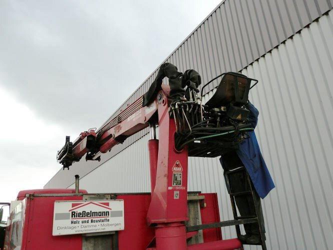 Camion grue, Camion plateau MAN TGA 18.360 4x2 TGA 18.360 4x2, Baustoff, Kran ATLAS 125.1: photos 10 Camion grue, Camion plateau MAN TGA 18.360 4x2 TGA 18.360 4x2, Baustoff, Kran ATLAS 125.1: photos 10