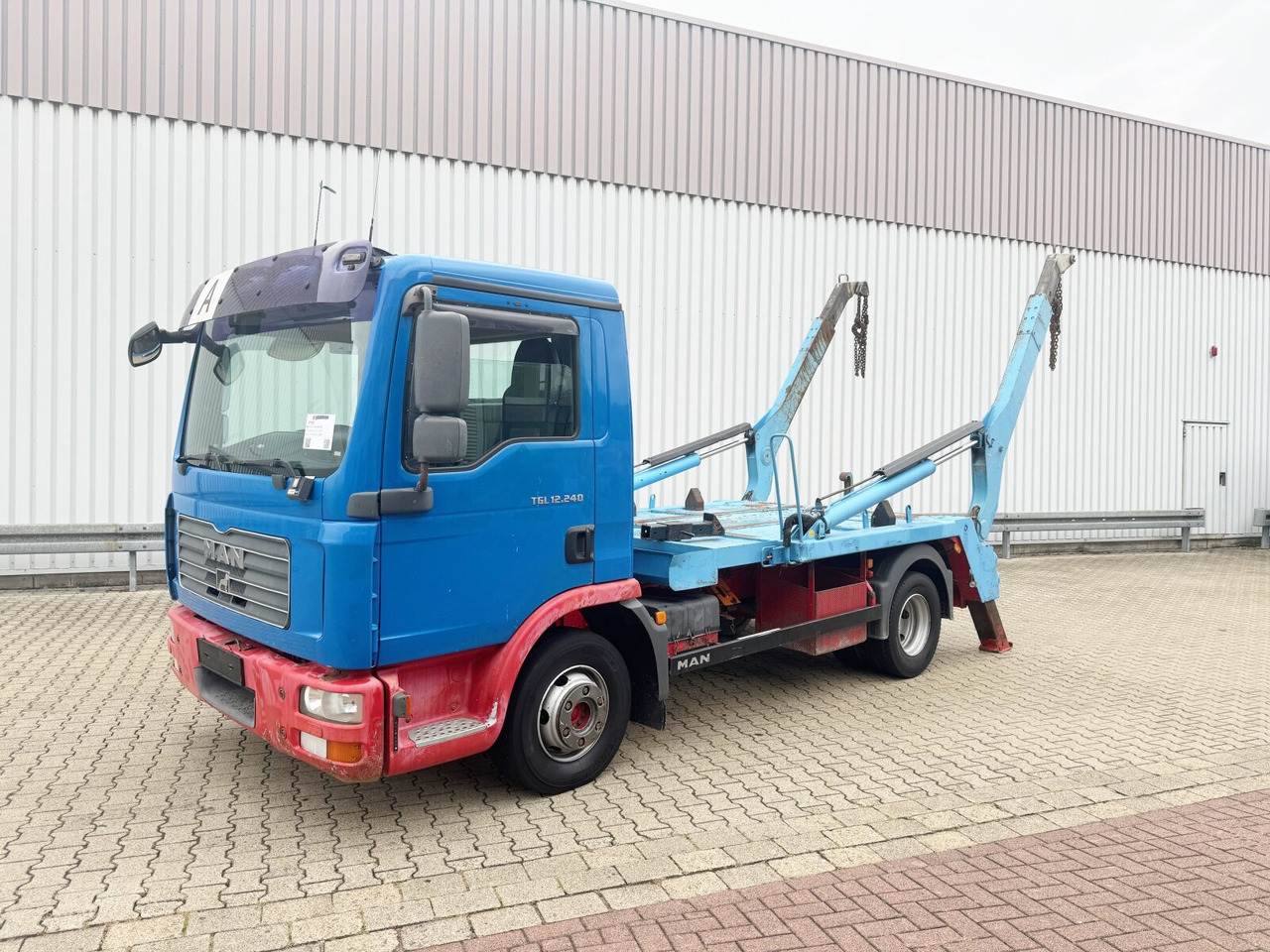 MAN TGL 12.240 4X2 BB TGL 12.240 4X2 BB, Tele-Absetzer - Camion multibenne: photos 1 MAN TGL 12.240 4X2 BB TGL 12.240 4X2 BB, Tele-Absetzer - Camion multibenne: photos 1