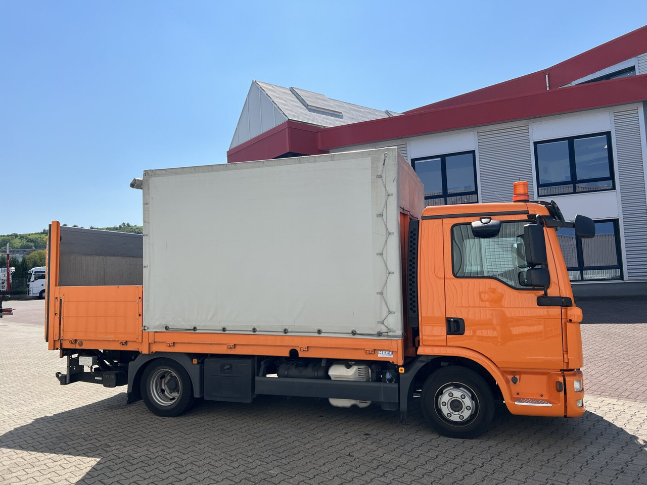 Camion plateau MAN TGL 7.180 4X2 BL TGL 7.180 4X2 BL mit LBW BÄR: photos 8