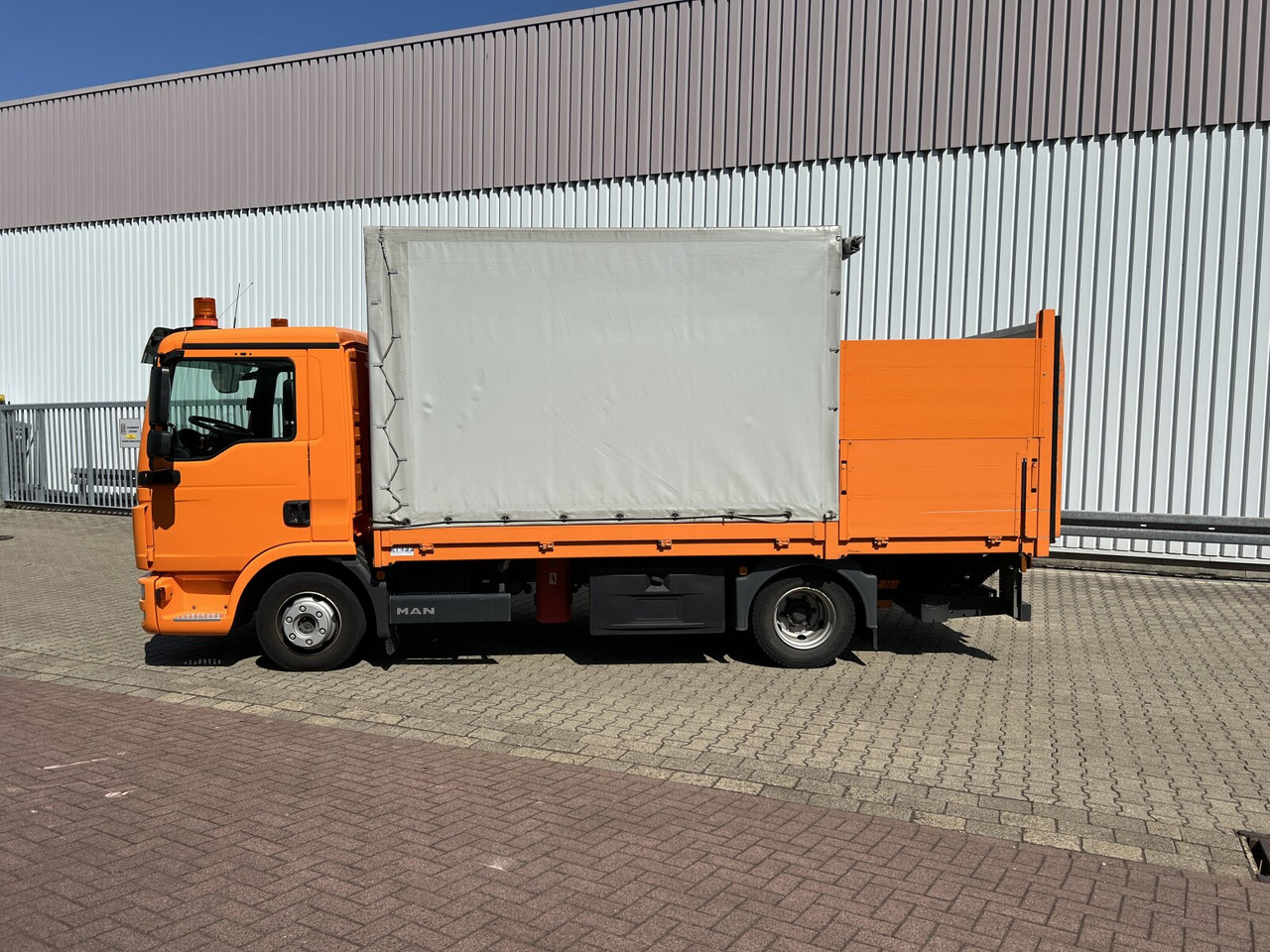 Camion plateau MAN TGL 7.180 4X2 BL TGL 7.180 4X2 BL mit LBW BÄR: photos 11