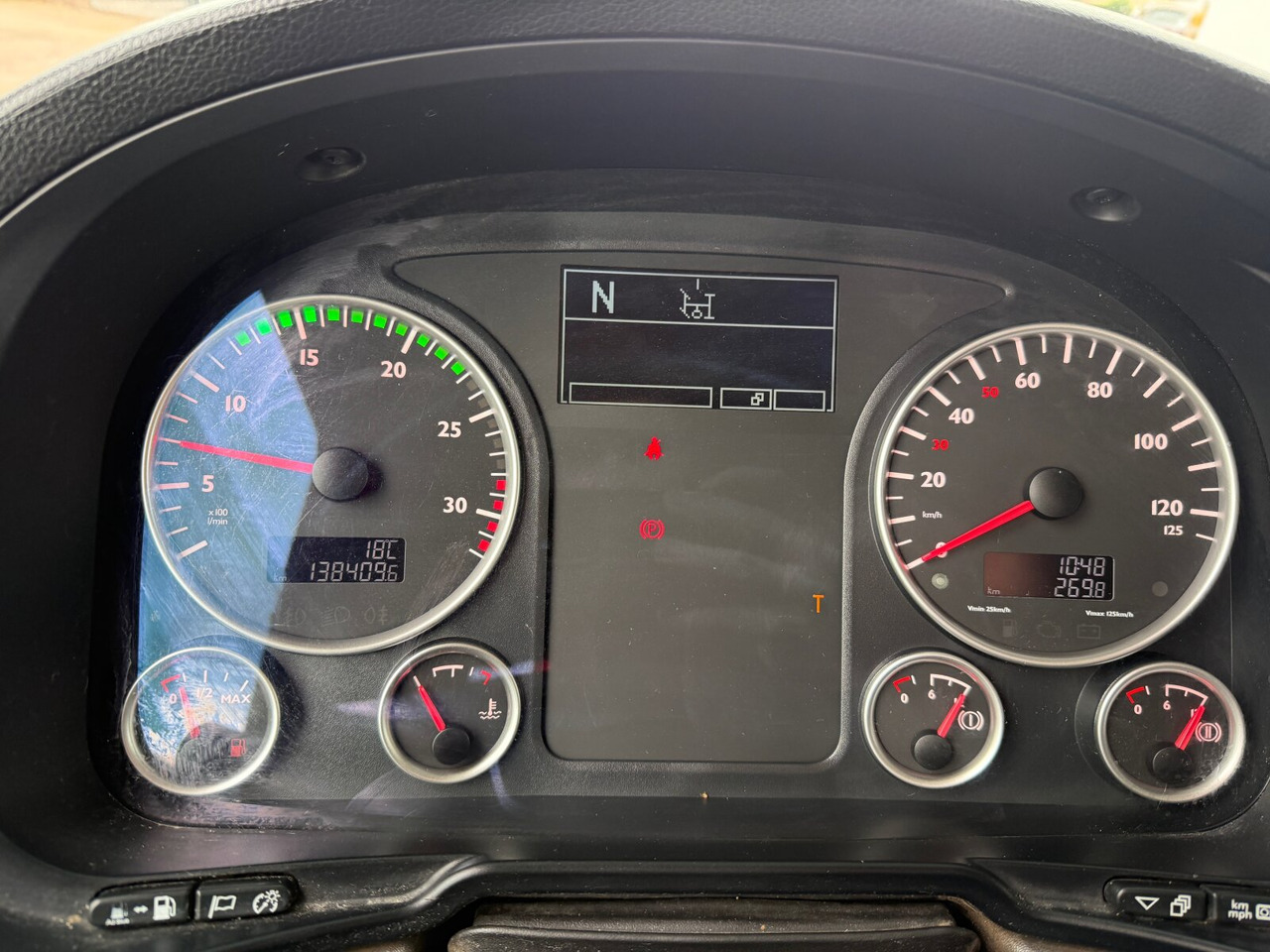 MAN TGL 8.220 4x2 BB TGL 8.220 4x2 BB, 2x AHK - Camion benne: photos 4 MAN TGL 8.220 4x2 BB TGL 8.220 4x2 BB, 2x AHK - Camion benne: photos 4