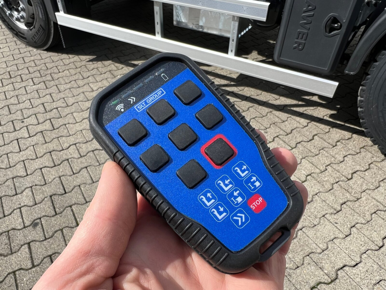 MAN TGM 18.250/340 4x2 BL CH TGM 18.250/340 4x2 BL CH, Funk - Camion ampliroll: photos 3 MAN TGM 18.250/340 4x2 BL CH TGM 18.250/340 4x2 BL CH, Funk - Camion ampliroll: photos 3