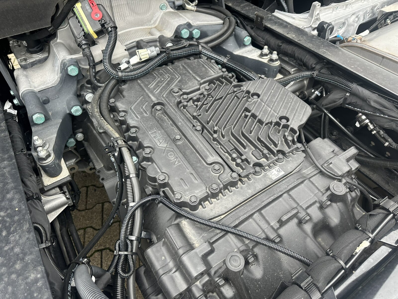 MAN TGS 26.440 6x2-4 LL CH TGS 26.440 6x2-4 LL CH, Lenk-/Liftachse, Navi, LED - Châssis cabine: photos 2 MAN TGS 26.440 6x2-4 LL CH TGS 26.440 6x2-4 LL CH, Lenk-/Liftachse, Navi, LED - Châssis cabine: photos 2