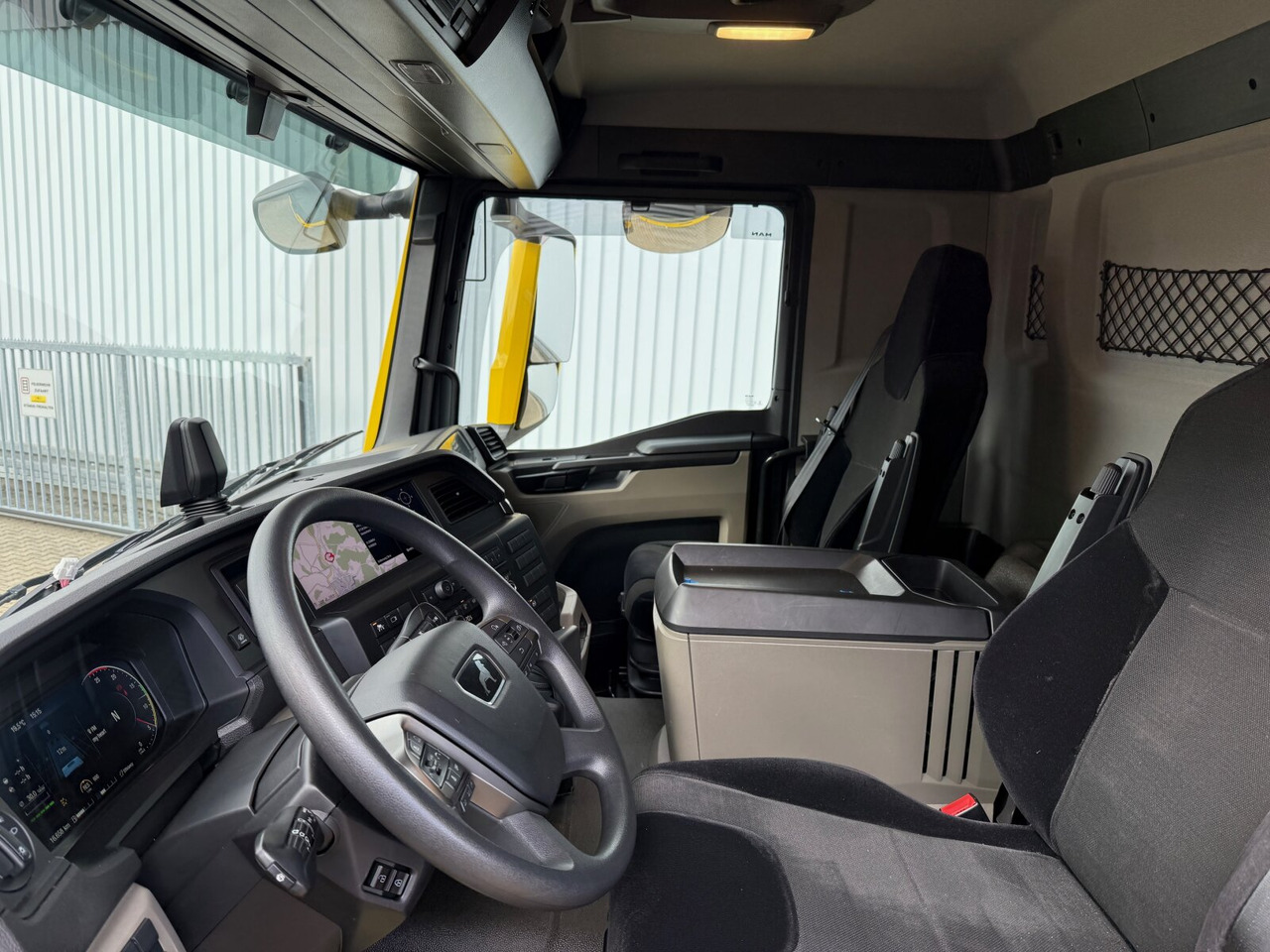 MAN TGS 26.470 6x6 BB TGS 26.470 6x6 BB, Hohe Bauart, Navi, Motorabtrieb, Bordmatik - Camion benne: photos 4 MAN TGS 26.470 6x6 BB TGS 26.470 6x6 BB, Hohe Bauart, Navi, Motorabtrieb, Bordmatik - Camion benne: photos 4