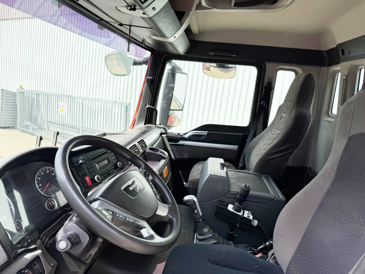 MAN TGS 26.480 6x4H-4 BL TGS 26.480 6x4H-4 BL, Multilift Abroller HydroDrive, Lenk-/Liftachse, Wechselfahrzeug - Camion ampliroll: photos 2 MAN TGS 26.480 6x4H-4 BL TGS 26.480 6x4H-4 BL, Multilift Abroller HydroDrive, Lenk-/Liftachse, Wechselfahrzeug - Camion ampliroll: photos 2