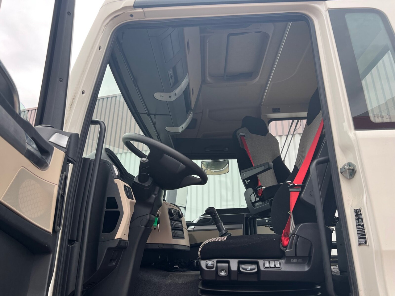 MAN TGS 33.360/440 6x4 BB TGS 33.360/440 6x4 BB, Häckslerkabine, NMV Nebenantrieb - Châssis cabine: photos 2 MAN TGS 33.360/440 6x4 BB TGS 33.360/440 6x4 BB, Häckslerkabine, NMV Nebenantrieb - Châssis cabine: photos 2