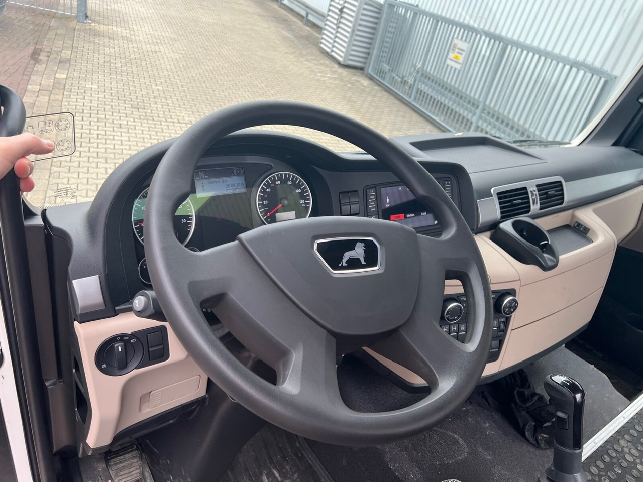 MAN TGS 33.360/440 6x4 BB TGS 33.360/440 6x4 BB, Häckslerkabine, NMV Nebenantrieb - Châssis cabine: photos 3 MAN TGS 33.360/440 6x4 BB TGS 33.360/440 6x4 BB, Häckslerkabine, NMV Nebenantrieb - Châssis cabine: photos 3