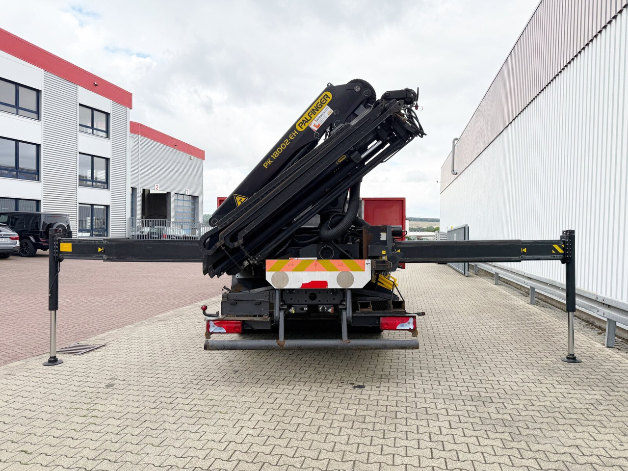 Camion grue, Camion plateau MAN TGS 33.400 6x4 BB TGS 33.400 6x4 BB, Navi, Heckkran PK18002-EH C, Funk: photos 12