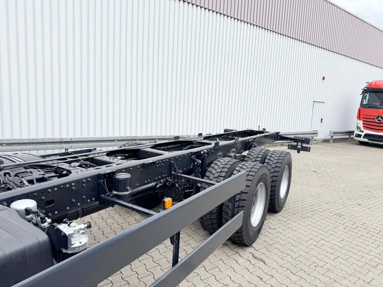 Châssis cabine neuf MAN TGS 33.480 6x6 BB CH TGS 33.480 6x6 BB CH, Hohe Bauart, Nebenantrieb: photos 14