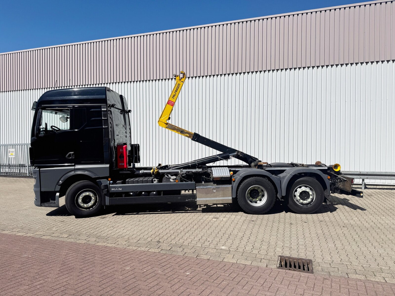 Camion ampliroll MAN TGX 26.510 6X2-4 BL TGX 26.510 6X2-4 BL, Lenk-/Liftachse, Funk: photos 15