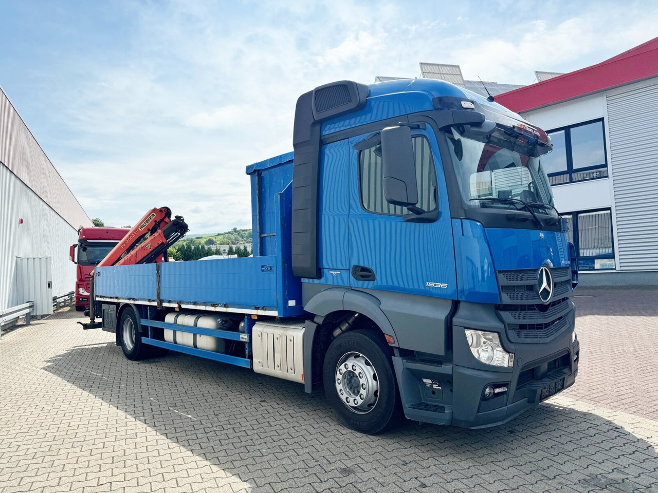Mercedes-Benz Actros 1836 L 4x2 Actros 1836 L 4x2, Glastransporter, Heckkran Palfinger Pk 12002-EH, Funk en leasing occasion Mercedes-Benz Actros 1836 L 4x2 Actros 1836 L 4x2, Glastransporter, Heckkran Palfinger Pk 12002-EH, Funk: photos 9