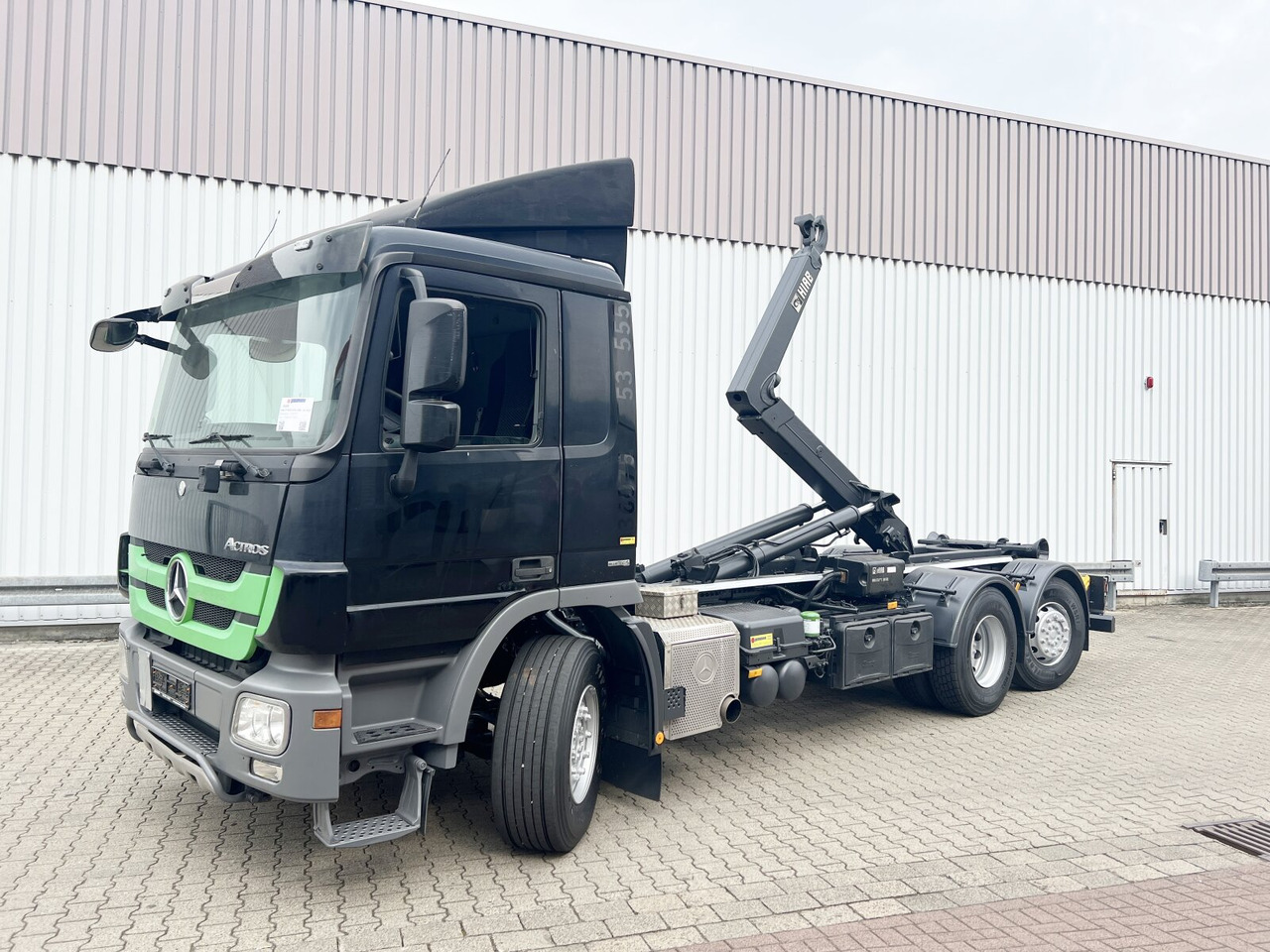 Mercedes-Benz Actros 2546 L 6x2 NLA Actros 2546 L 6x2/45 NLA, Retarder, Lift-/Lenkachse - Camion ampliroll: photos 1 Mercedes-Benz Actros 2546 L 6x2 NLA Actros 2546 L 6x2/45 NLA, Retarder, Lift-/Lenkachse - Camion ampliroll: photos 1