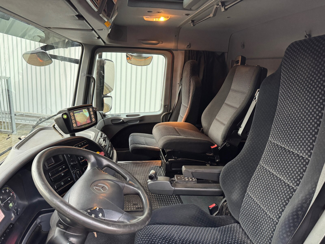 Mercedes-Benz Actros 2641/48 L 6x4 Actros 2641/48 L 6x4, Haller M21X2C, Zöller Schüttung - Benne à ordures ménagères: photos 4 Mercedes-Benz Actros 2641/48 L 6x4 Actros 2641/48 L 6x4, Haller M21X2C, Zöller Schüttung - Benne à ordures ménagères: photos 4