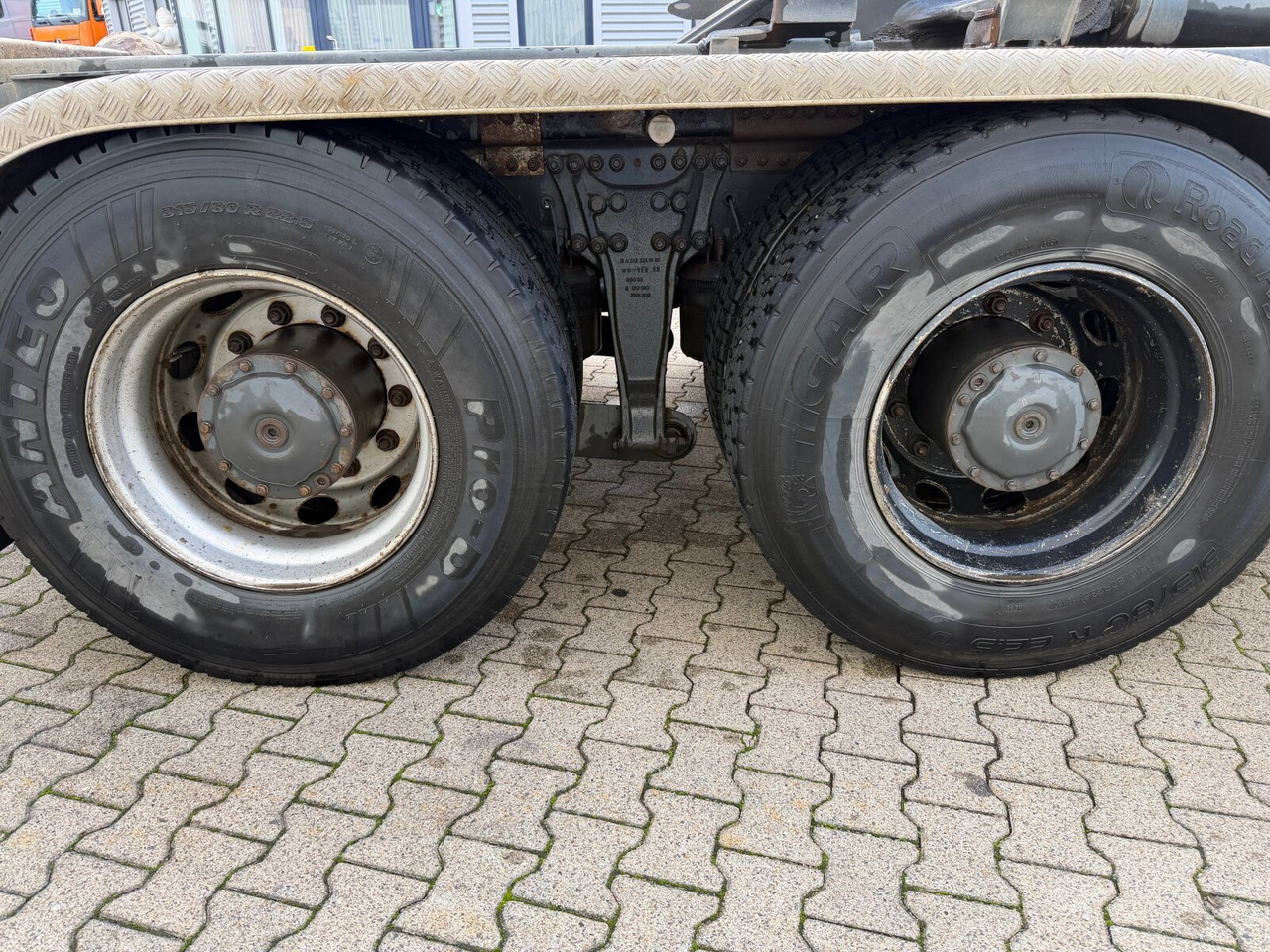 Mercedes-Benz Actros 2644 L 6x4 Actros 2644 L 6x4 - Châssis cabine: photos 5 Mercedes-Benz Actros 2644 L 6x4 Actros 2644 L 6x4 - Châssis cabine: photos 5