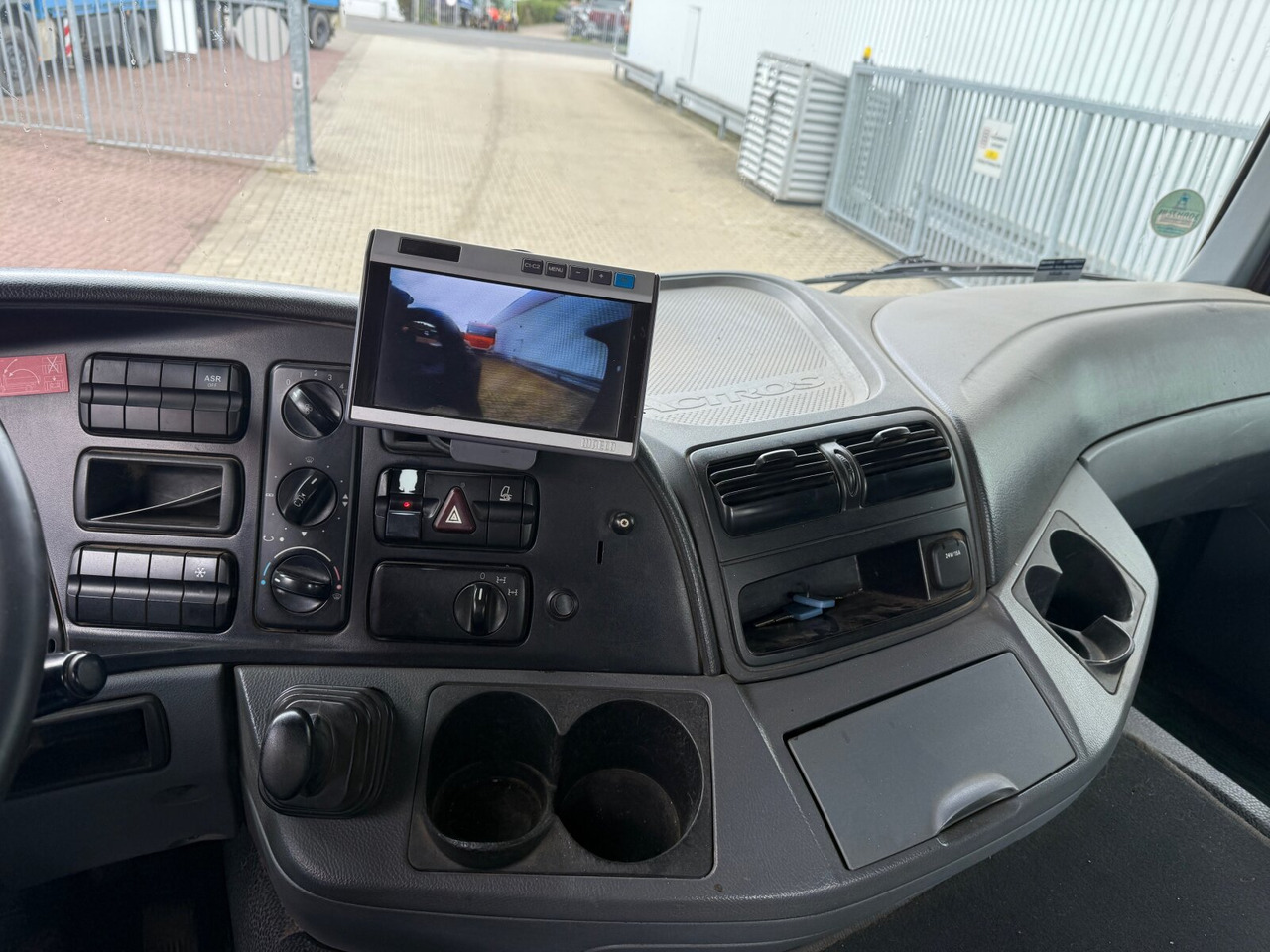 Mercedes-Benz Actros 3346 6x4 Actros 3346 6x4, Retarder - Camion ampliroll: photos 4 Mercedes-Benz Actros 3346 6x4 Actros 3346 6x4, Retarder - Camion ampliroll: photos 4