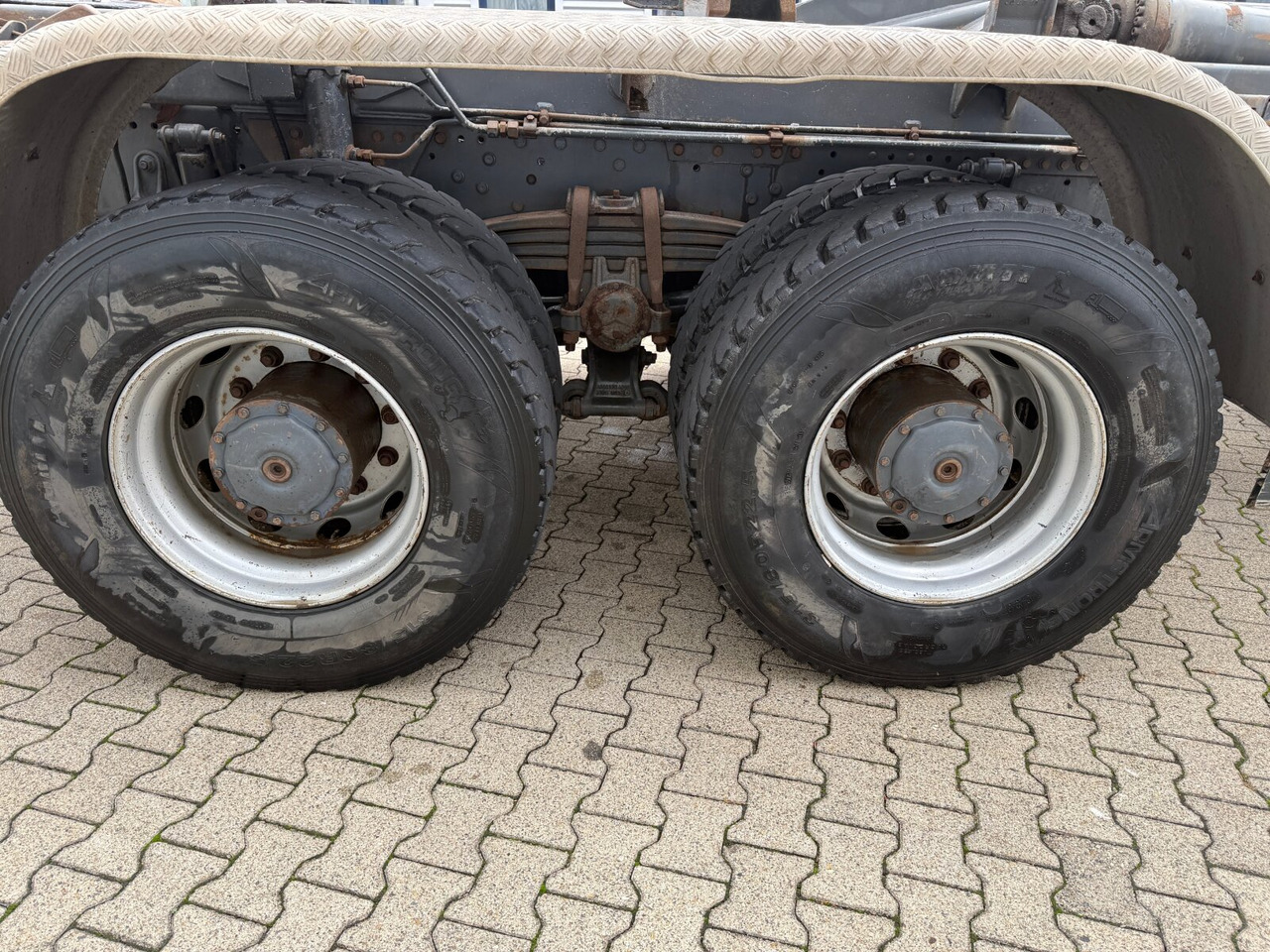 Mercedes-Benz Actros 3346 6x4 Actros 3346 6x4, Retarder, Only Chassis! - Châssis cabine: photos 4 Mercedes-Benz Actros 3346 6x4 Actros 3346 6x4, Retarder, Only Chassis! - Châssis cabine: photos 4