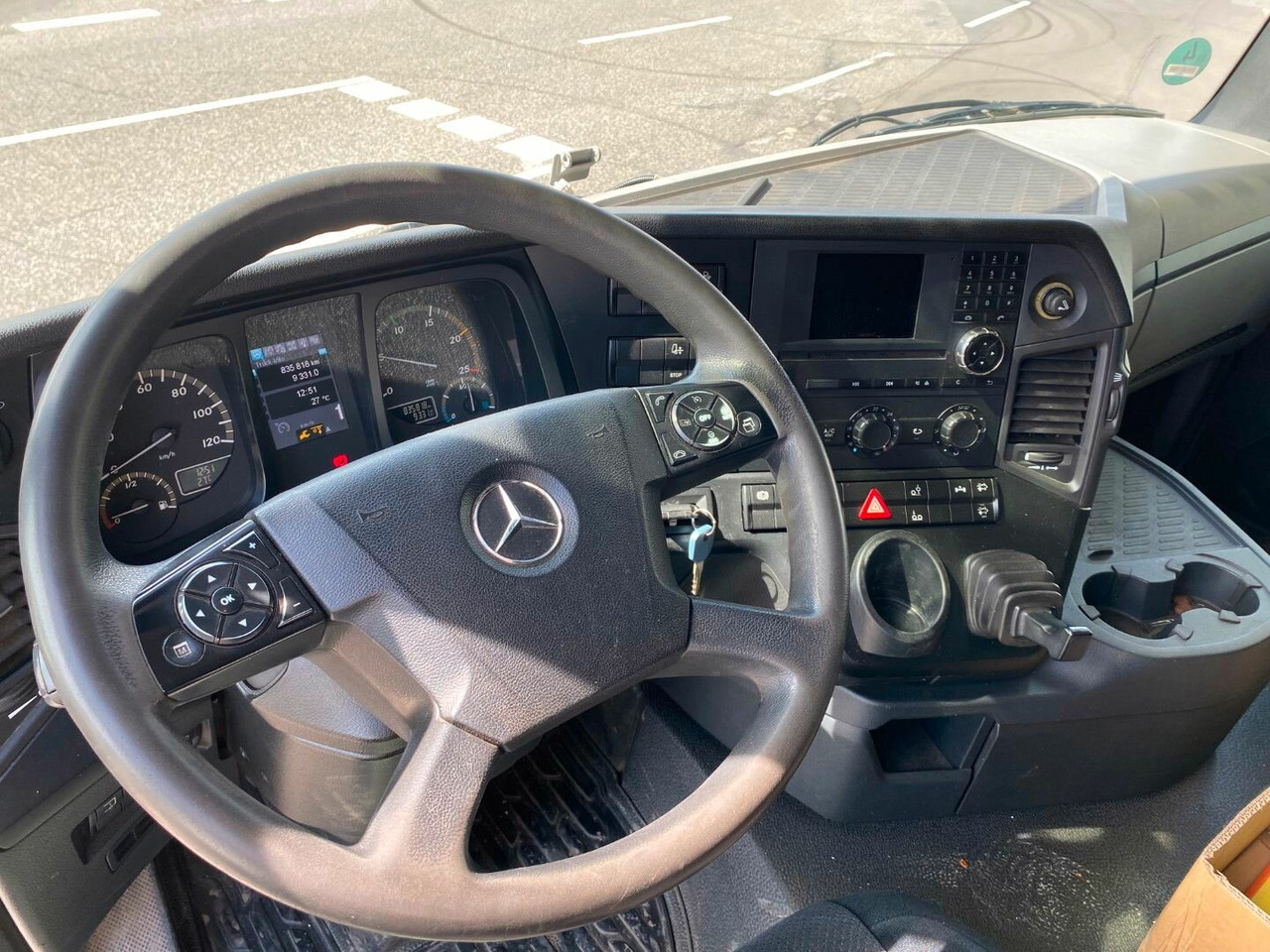 Camion grue, Camion plateau Mercedes-Benz Arocs 2545 L/6x2/4 Arocs 2545 L/6x2/4, Atlas Kran, 145.2-A19 VB, 9,4m-1.51 to, Lenkachse, entlastbar, Retarder, Klima,: photos 9