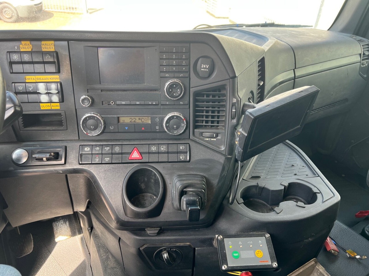 Mercedes-Benz Arocs 2642/45 K 6x4 Arocs 2642/45 K 6x4, Retarder, Motorabtrieb - Châssis cabine: photos 4 Mercedes-Benz Arocs 2642/45 K 6x4 Arocs 2642/45 K 6x4, Retarder, Motorabtrieb - Châssis cabine: photos 4