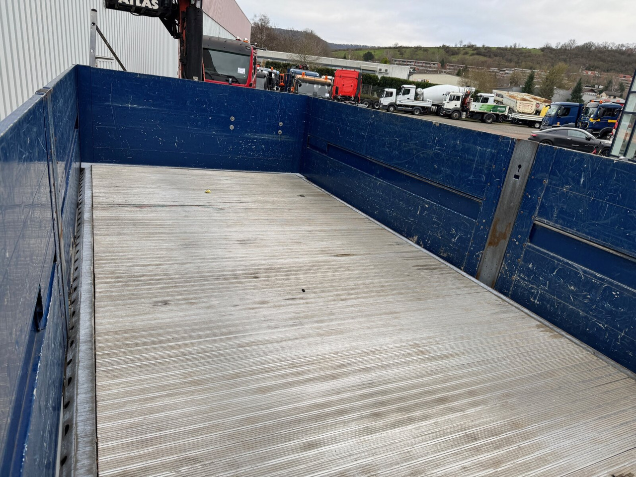 Mercedes-Benz Arocs 2642 6x4 Arocs 2642 6x4 mit Heckkran Atlas AK 186.3 V-2 - Camion grue, Camion plateau: photos 2 Mercedes-Benz Arocs 2642 6x4 Arocs 2642 6x4 mit Heckkran Atlas AK 186.3 V-2 - Camion grue, Camion plateau: photos 2