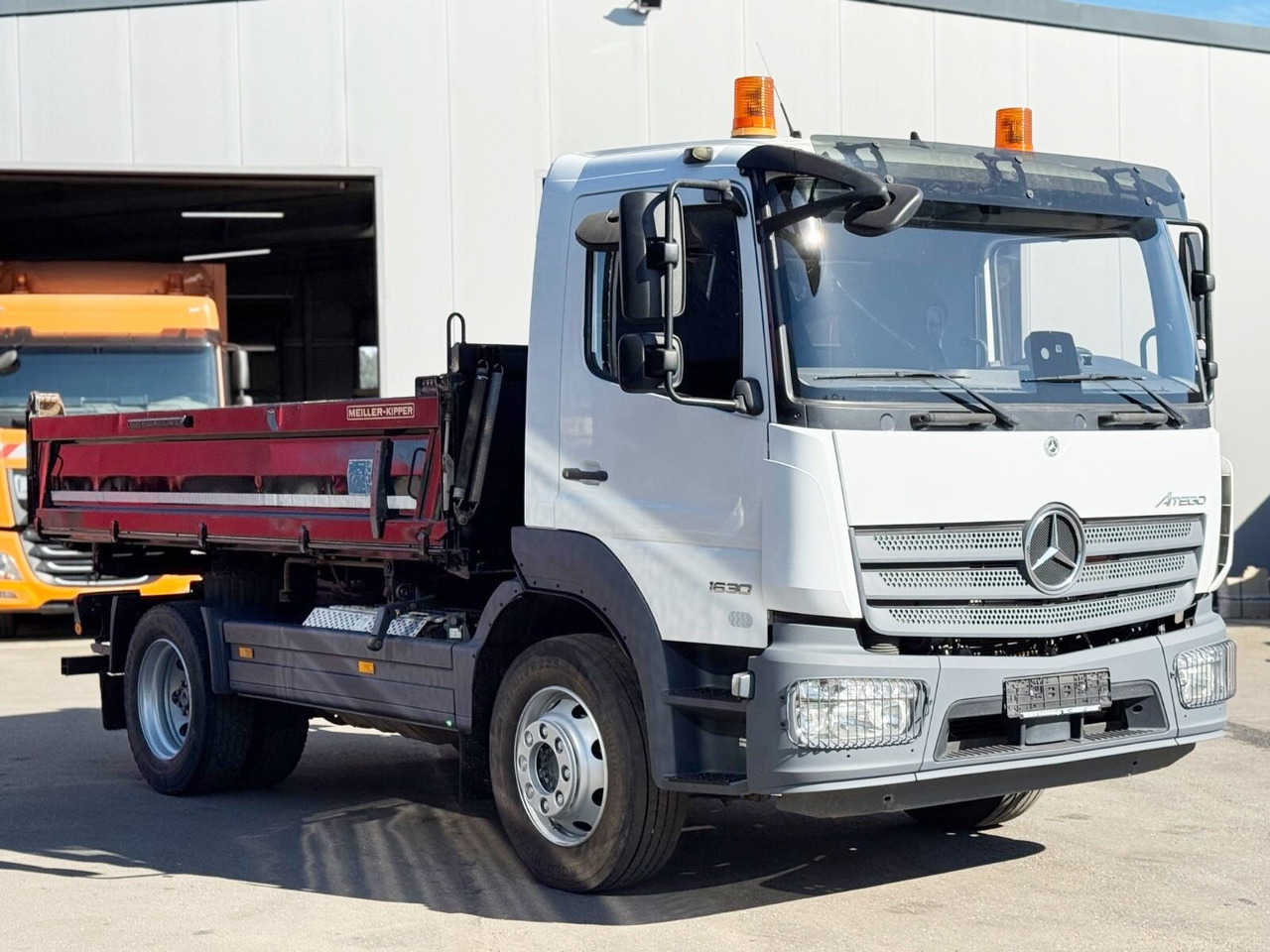 Mercedes-Benz Atego 1630 K 4x2 Atego 1630 K 4x2, 2x AHK - Camion benne: photos 2 Mercedes-Benz Atego 1630 K 4x2 Atego 1630 K 4x2, 2x AHK - Camion benne: photos 2