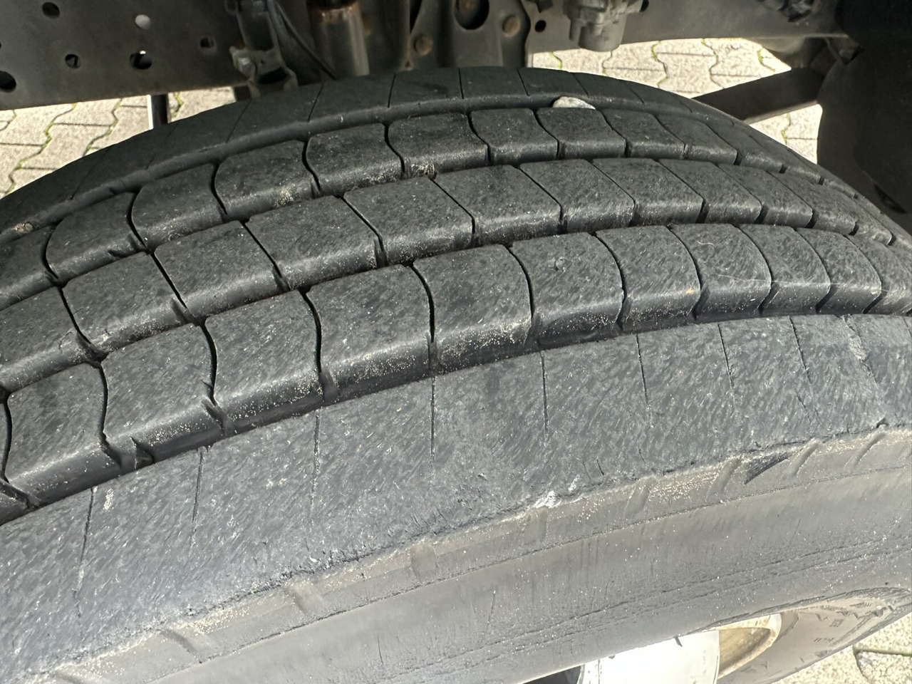 Mercedes-Benz Atego 815 K 4x2 Atego 815 K 4x2, 2x AHK - Camion benne: photos 4 Mercedes-Benz Atego 815 K 4x2 Atego 815 K 4x2, 2x AHK - Camion benne: photos 4