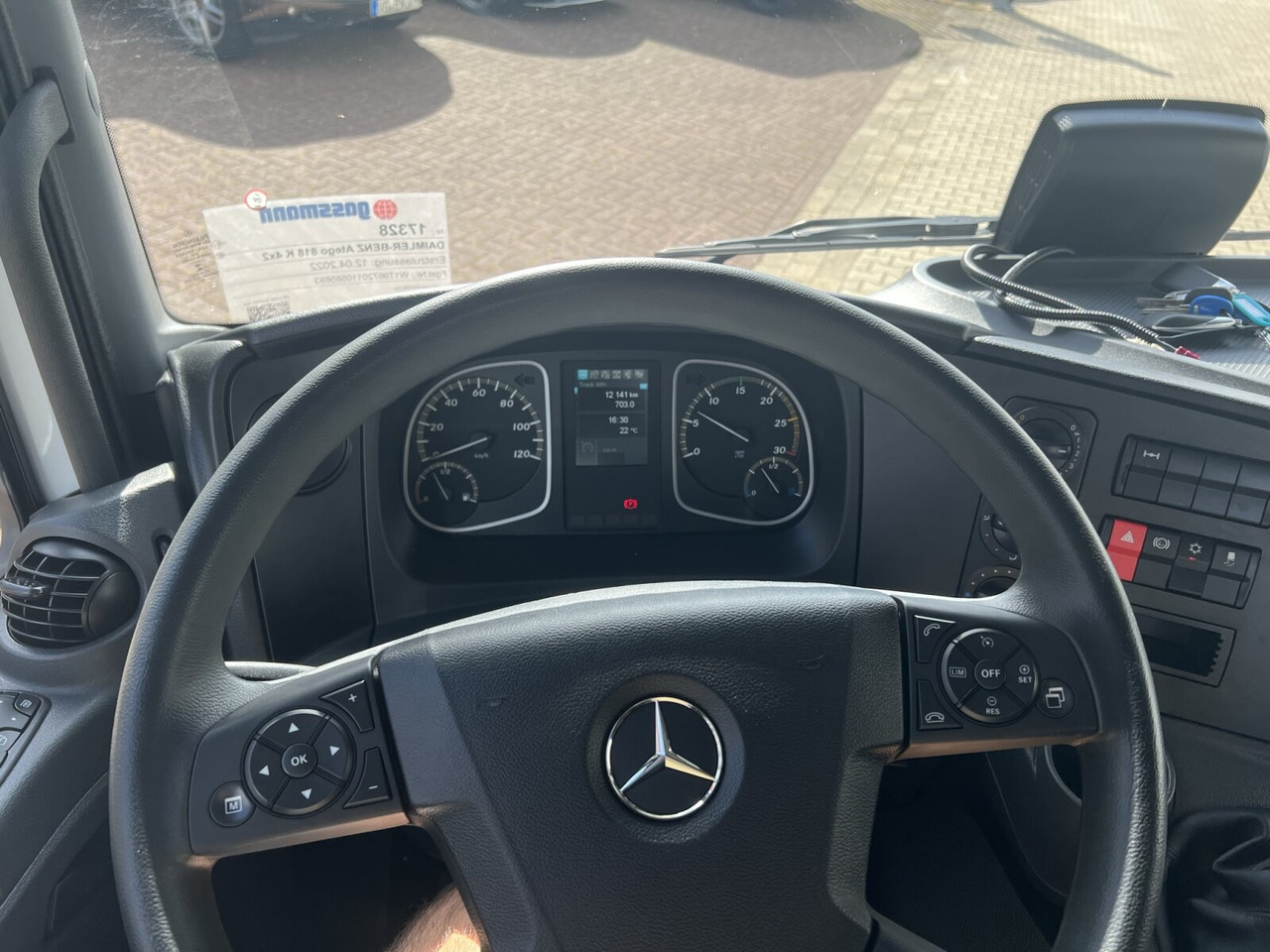 Châssis cabine Mercedes-Benz Atego 818 K 4x2 Atego 818 K 4x2, 2x AHK, 5x VORHANDEN!: photos 6