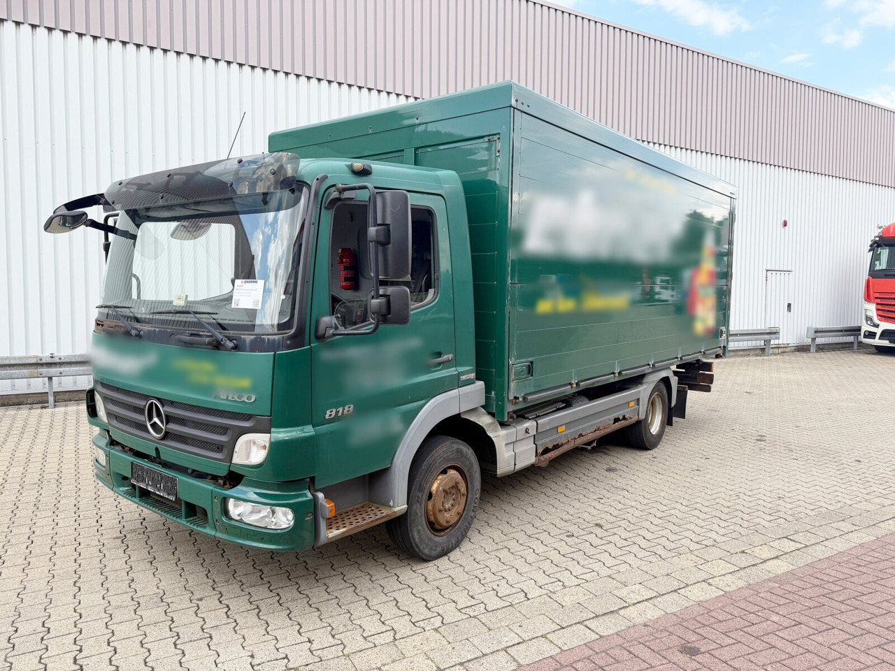 Mercedes-Benz Atego 818 L 4x2 Atego 818 L 4x2, Getränkekoffer, 2x AHK en leasing occasion Mercedes-Benz Atego 818 L 4x2 Atego 818 L 4x2, Getränkekoffer, 2x AHK: photos 8 Mercedes-Benz Atego 818 L 4x2 Atego 818 L 4x2, Getränkekoffer, 2x AHK en leasing occasion Mercedes-Benz Atego 818 L 4x2 Atego 818 L 4x2, Getränkekoffer, 2x AHK: photos 8
