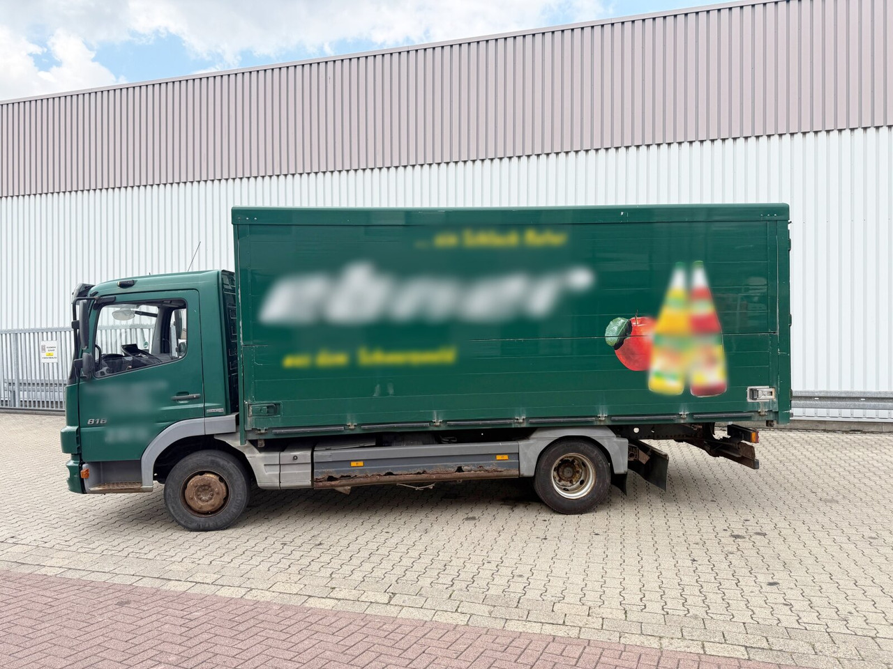 Mercedes-Benz Atego 818 L 4x2 Atego 818 L 4x2, Getränkekoffer, 2x AHK en leasing occasion Mercedes-Benz Atego 818 L 4x2 Atego 818 L 4x2, Getränkekoffer, 2x AHK: photos 14 Mercedes-Benz Atego 818 L 4x2 Atego 818 L 4x2, Getränkekoffer, 2x AHK en leasing occasion Mercedes-Benz Atego 818 L 4x2 Atego 818 L 4x2, Getränkekoffer, 2x AHK: photos 14