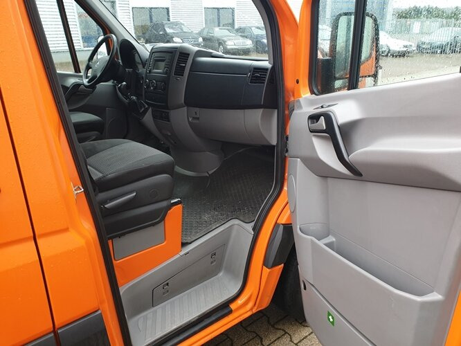 Fourgon utilitaire Mercedes-Benz Sprinter 313 KA 4x2 Sprinter 313 KA 4x2: photos 7 Fourgon utilitaire Mercedes-Benz Sprinter 313 KA 4x2 Sprinter 313 KA 4x2: photos 7