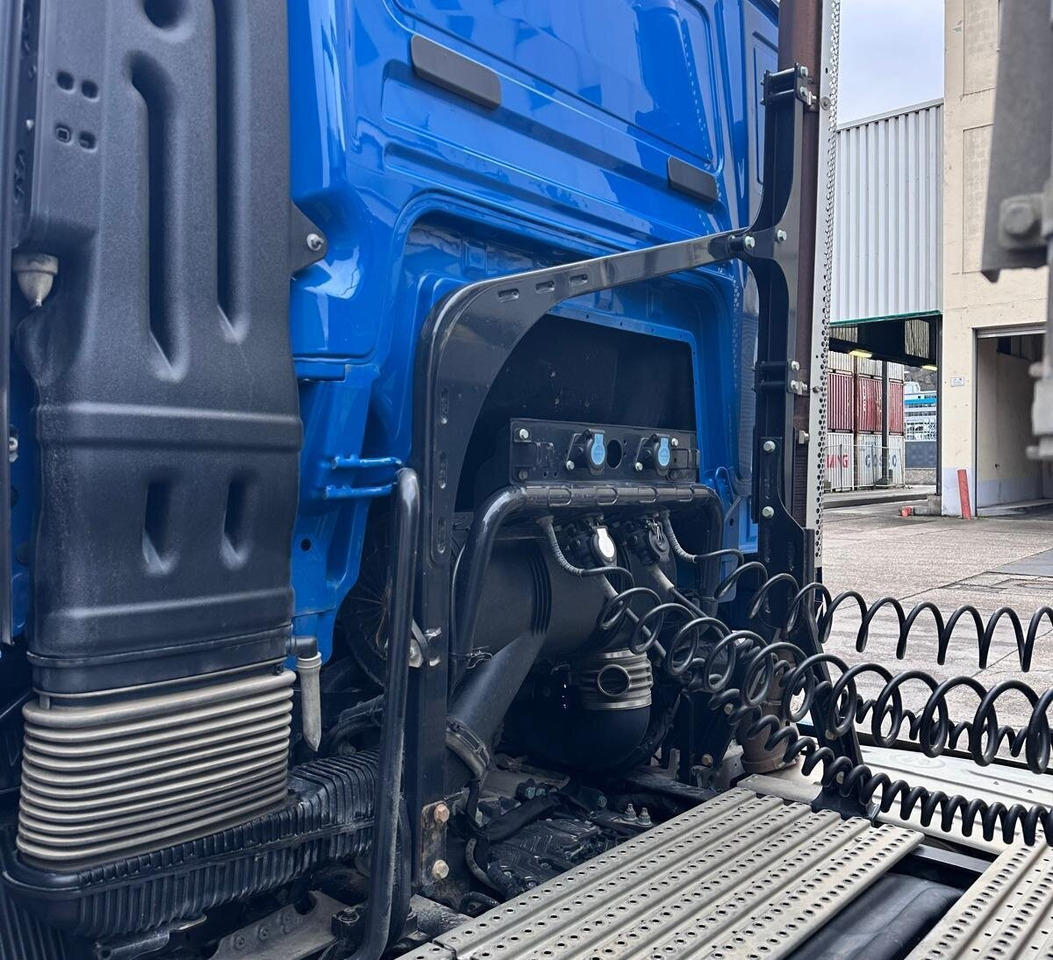 MAN TGS 18.510 4x4H BLS TGS 18.510 4x4H BLS, HydroDrive, PriTarder, Navi, Hydraulik - Tracteur routier: photos 5 MAN TGS 18.510 4x4H BLS TGS 18.510 4x4H BLS, HydroDrive, PriTarder, Navi, Hydraulik - Tracteur routier: photos 5