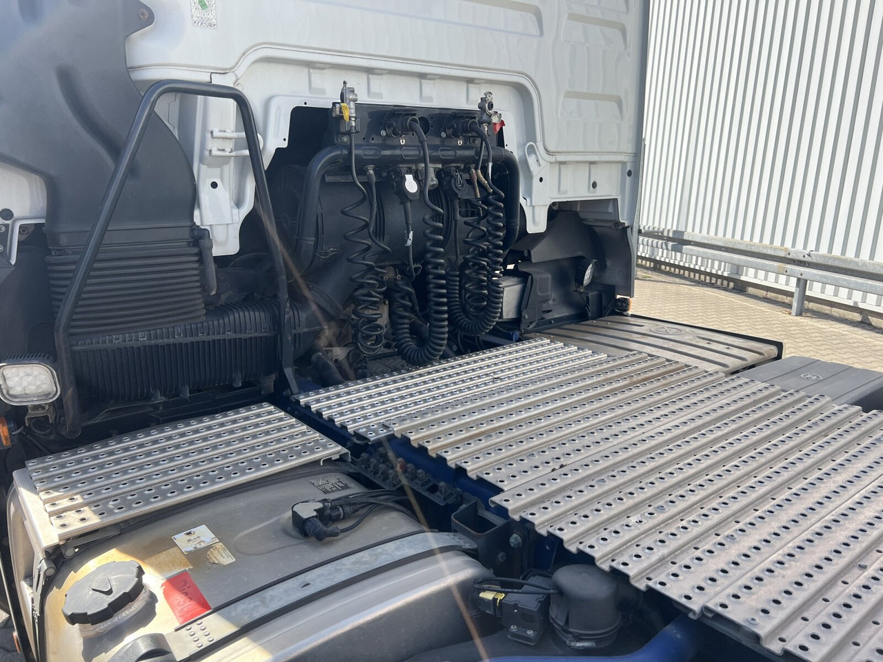 MAN TGX 26.500 6X2/4 BLS TGX 26.500 6X2/4 BLS, Intarder, Vorlauflenk-/lift, Standklima, XXL-Fahrerhaus - Tracteur routier: photos 3 MAN TGX 26.500 6X2/4 BLS TGX 26.500 6X2/4 BLS, Intarder, Vorlauflenk-/lift, Standklima, XXL-Fahrerhaus - Tracteur routier: photos 3