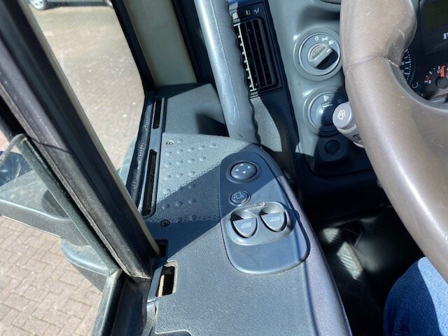 Trakker AD260T41W 6x6 Trakker AD260T41W 6x6 - Châssis cabine: photos 5 Trakker AD260T41W 6x6 Trakker AD260T41W 6x6 - Châssis cabine: photos 5