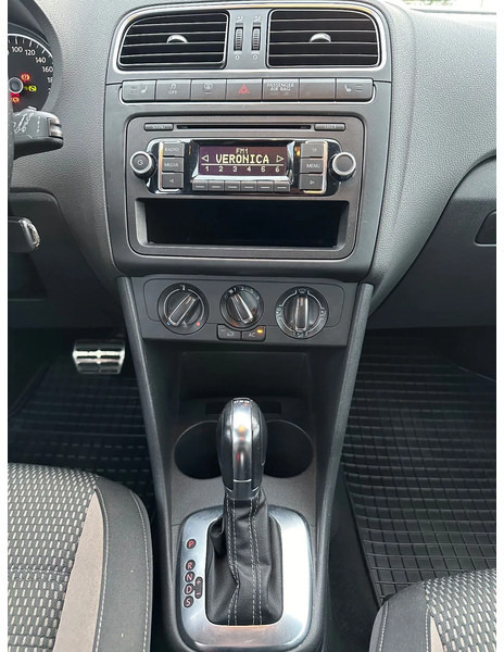 Voiture à hayon Volkswagen Polo 1.2 TSI CROSS + AUTOMATIC + 101.474 KM + APK/TUV: photos 10